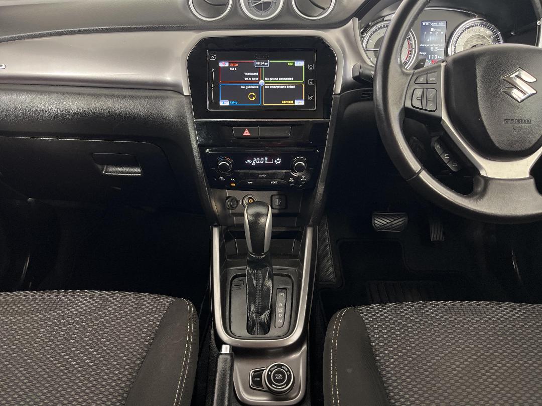 Photo '18' of Suzuki Vitara