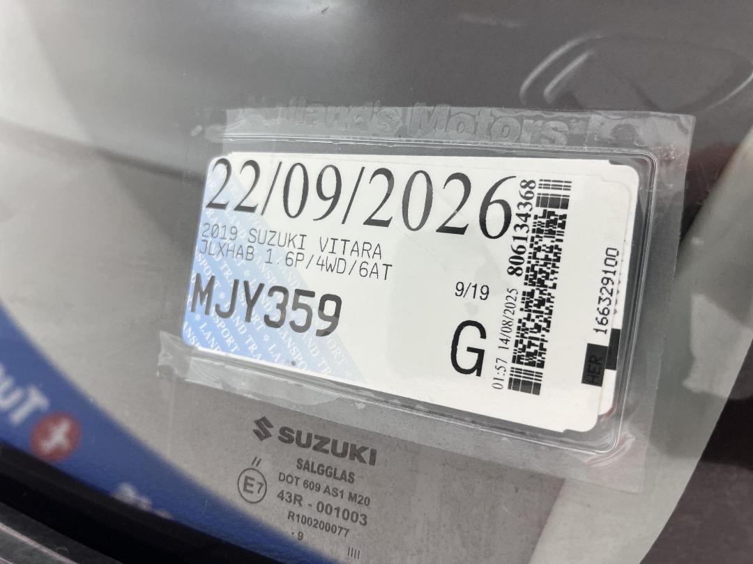 Photo '24' of Suzuki Vitara