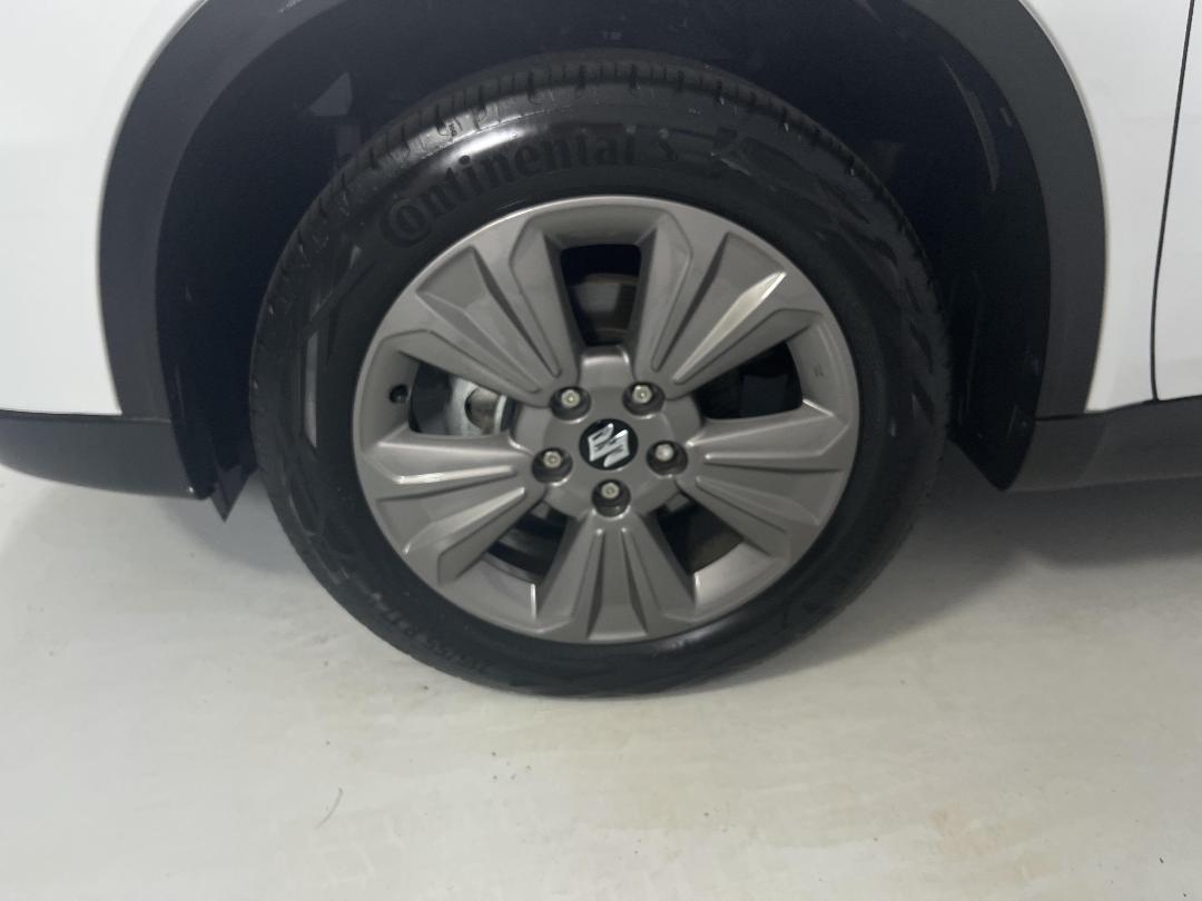 Photo '10' of Suzuki Vitara