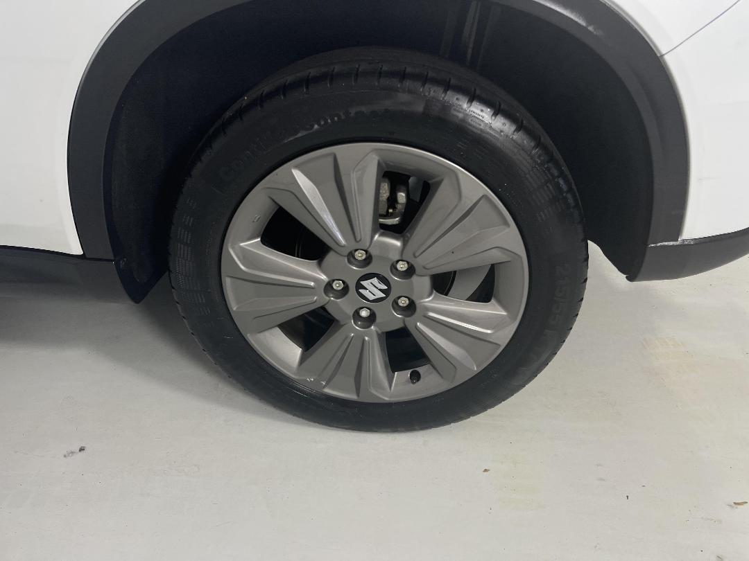 Photo '11' of Suzuki Vitara