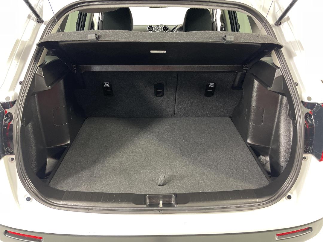 Photo '14' of Suzuki Vitara