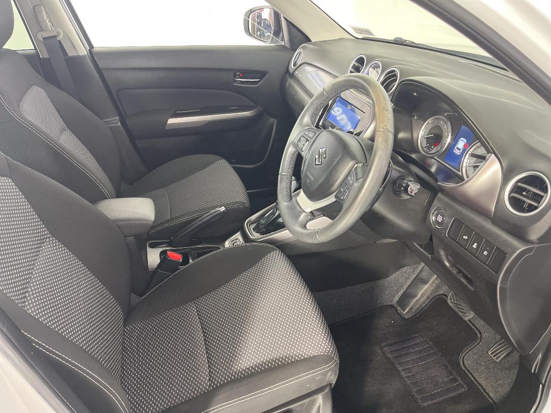 Photo '16' of Suzuki Vitara