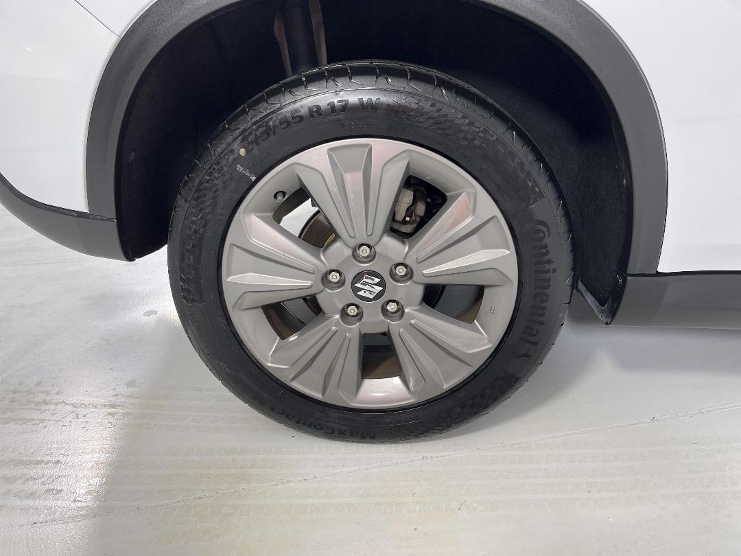 Photo '12' of Suzuki Vitara