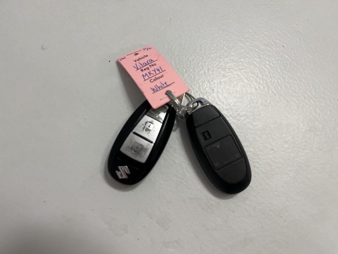 Photo '22' of Suzuki Vitara