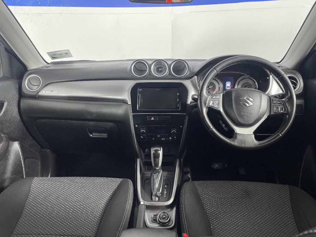 Photo '17' of Suzuki Vitara