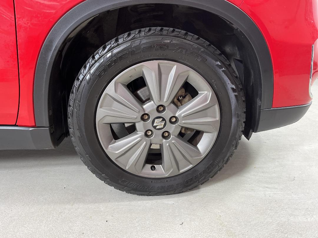 Photo '9' of Suzuki Vitara