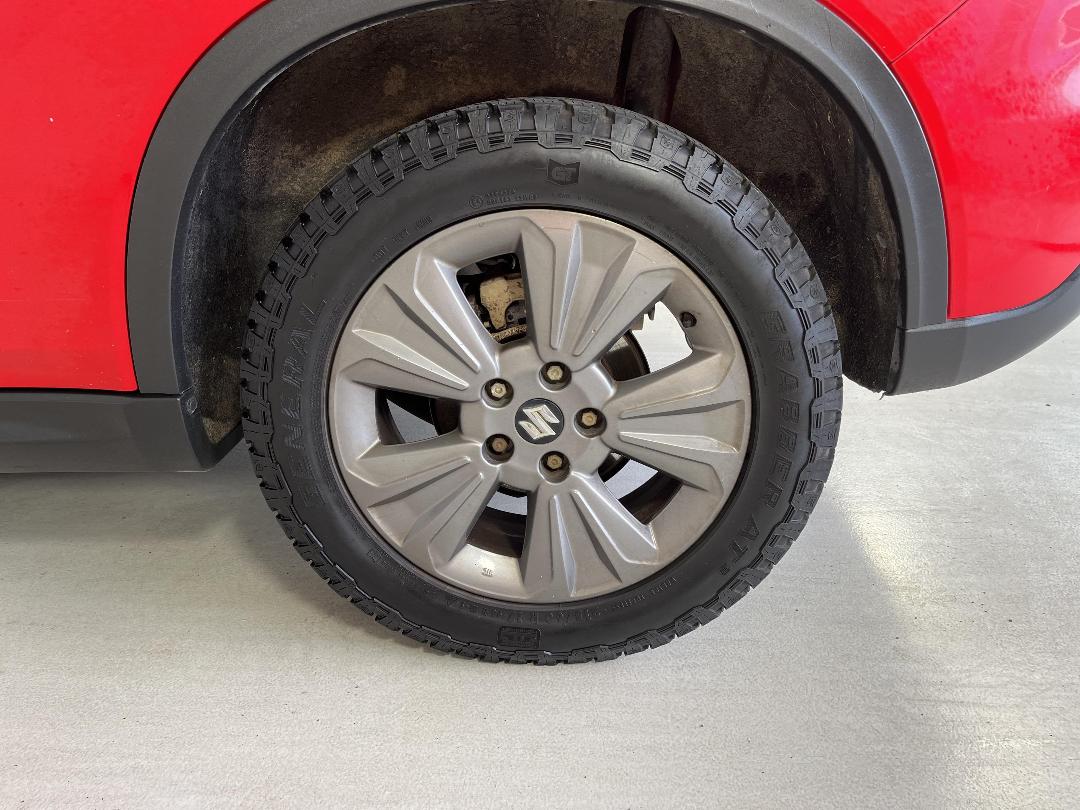 Photo '11' of Suzuki Vitara