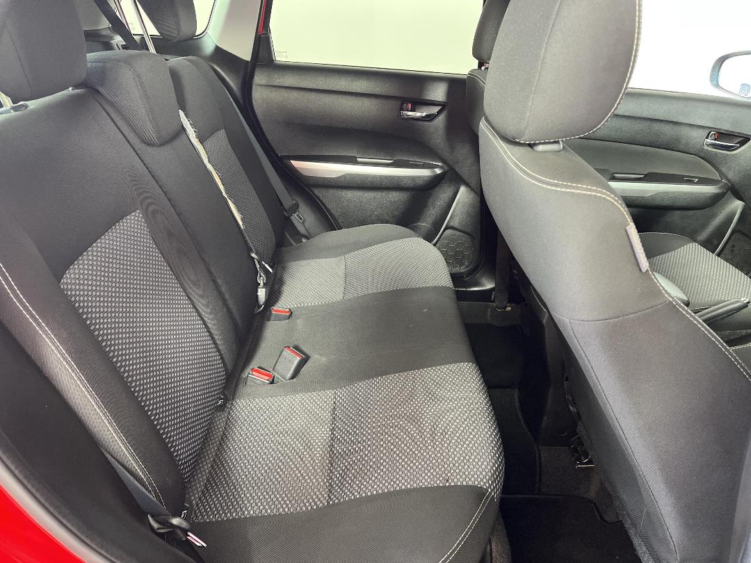 Photo '20' of Suzuki Vitara