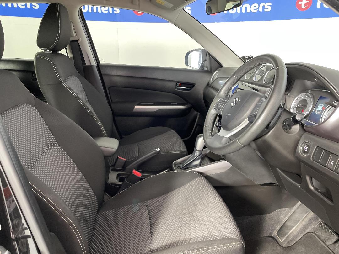 Photo '16' of Suzuki Vitara