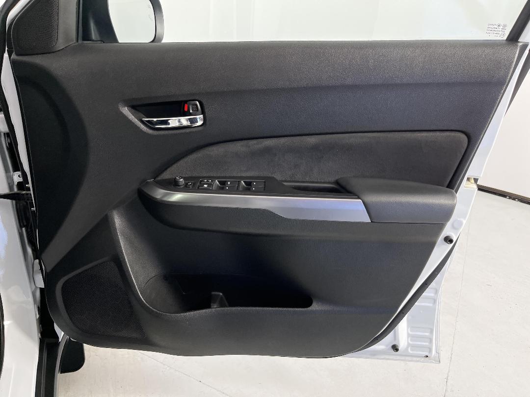 Photo '15' of Suzuki Vitara