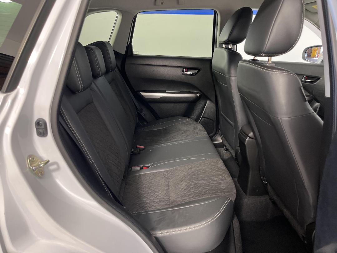 Photo '20' of Suzuki Vitara