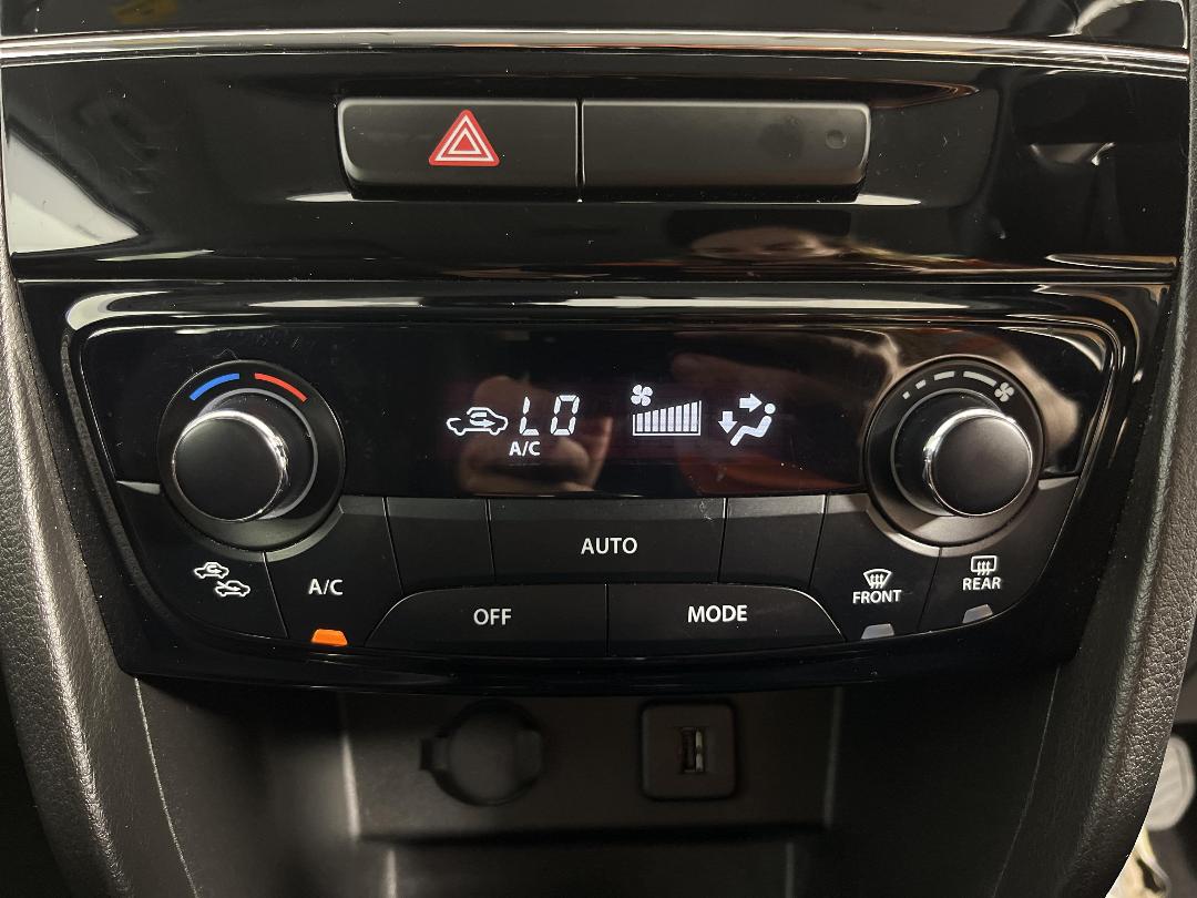 Photo '29' of Suzuki Vitara