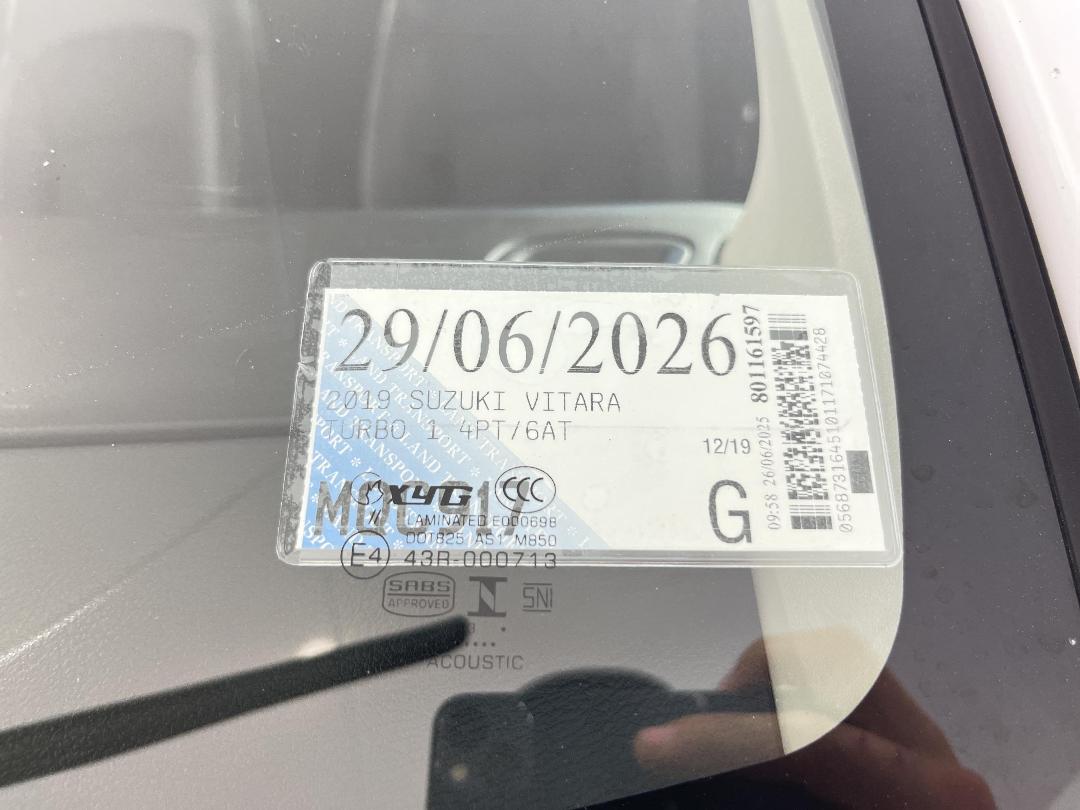 Photo '32' of Suzuki Vitara