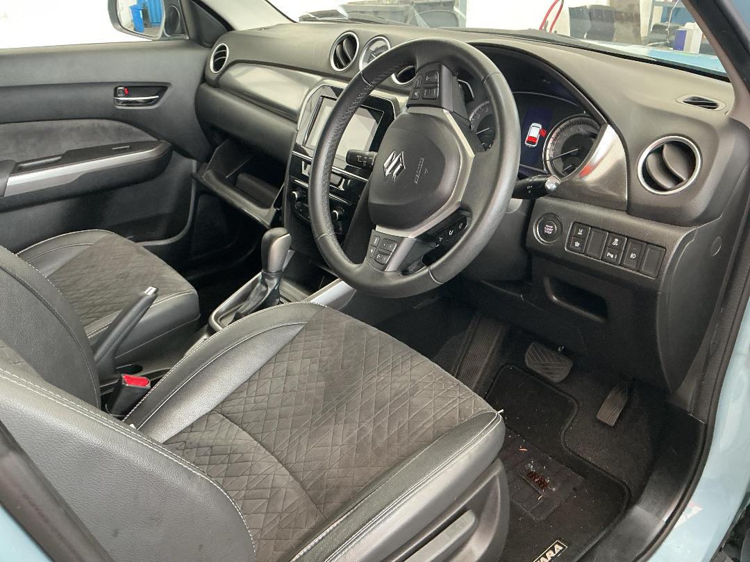 Photo '8' of Suzuki Vitara Turbo