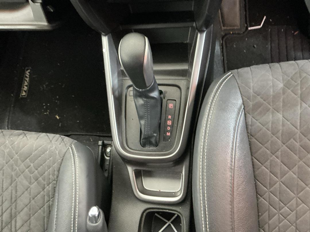 Photo '10' of Suzuki Vitara Turbo