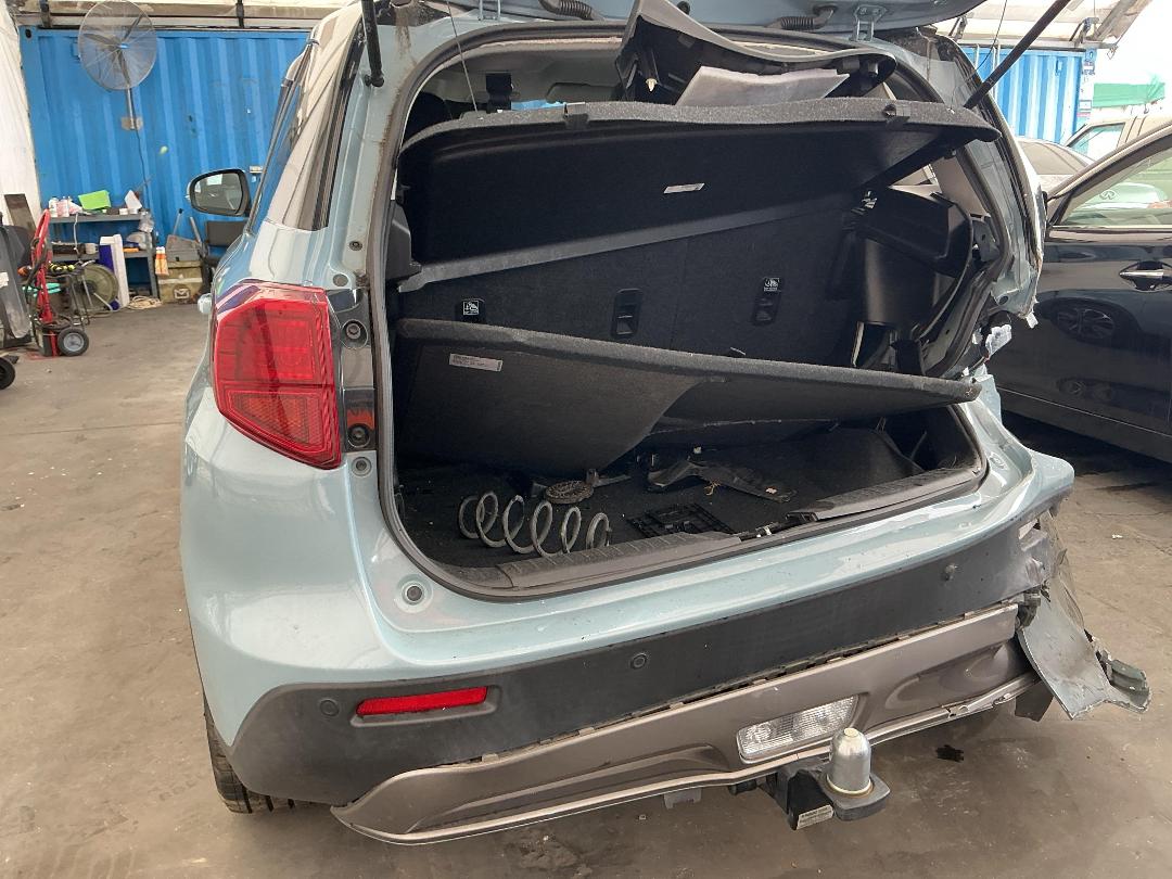 Photo '27' of Suzuki Vitara Turbo