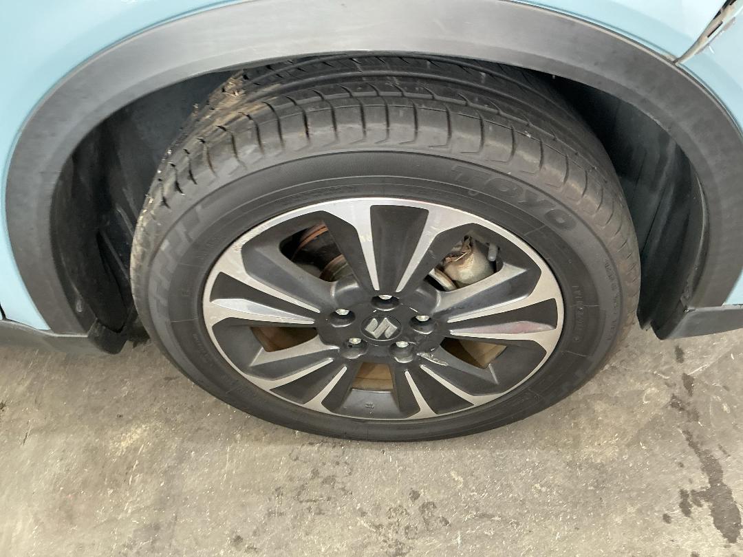 Photo '35' of Suzuki Vitara Turbo