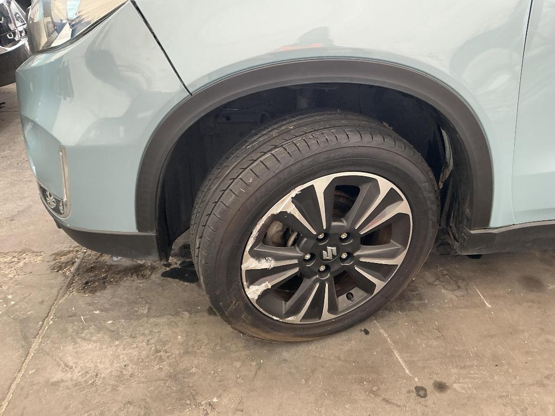 Photo '36' of Suzuki Vitara Turbo