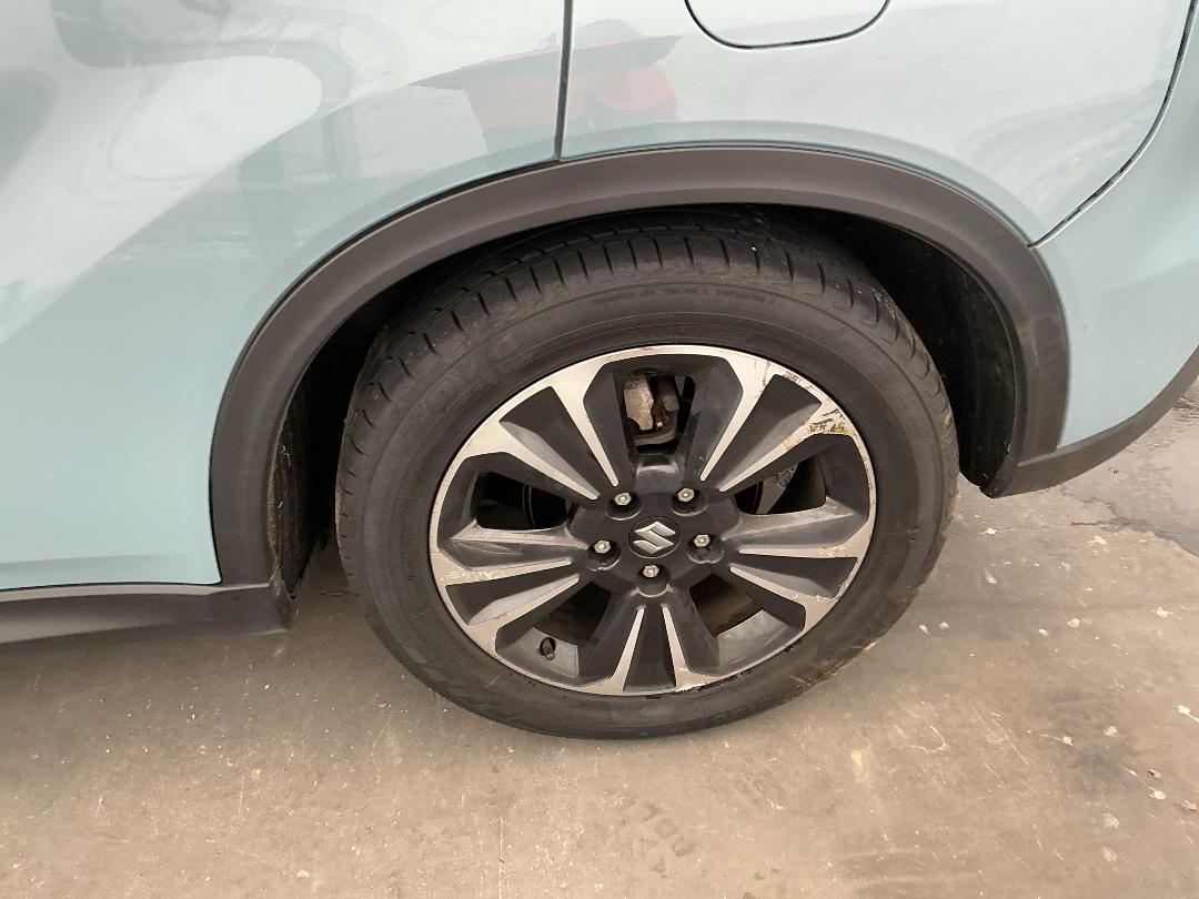 Photo '37' of Suzuki Vitara Turbo