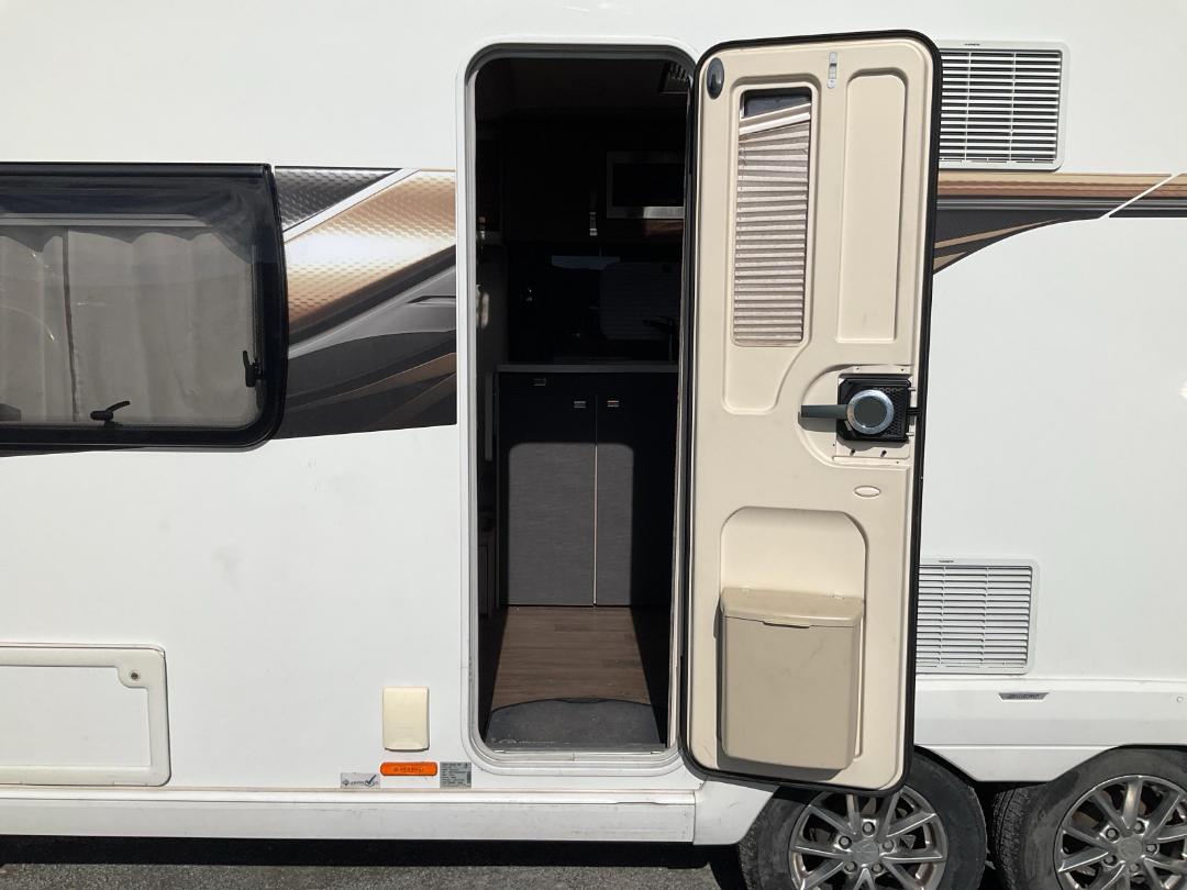 Photo '16' of Swift ECCLES 645 Caravan - Tandem Photo '16' of Swift ECCLES 645 Caravan - Tandem