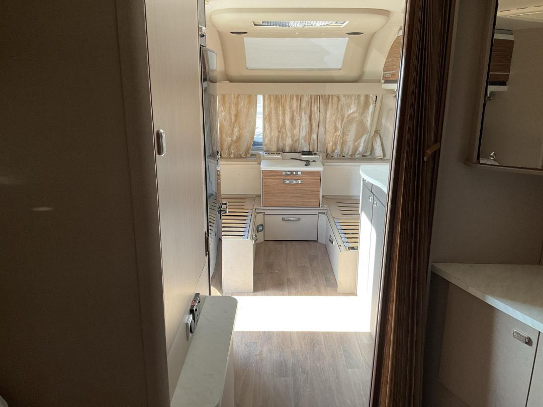 Photo '18' of Swift ECCLES 645 Caravan - Tandem Photo '18' of Swift ECCLES 645 Caravan - Tandem
