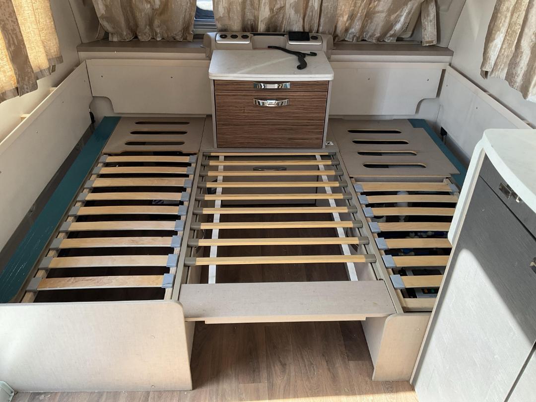 Photo '19' of Swift ECCLES 645 Caravan - Tandem Photo '19' of Swift ECCLES 645 Caravan - Tandem