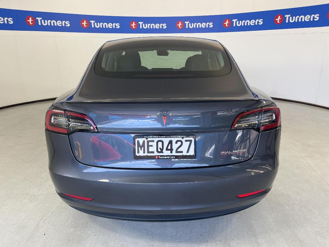 Photo '6' of Tesla Model 3 Photo '6' of Tesla Model 3