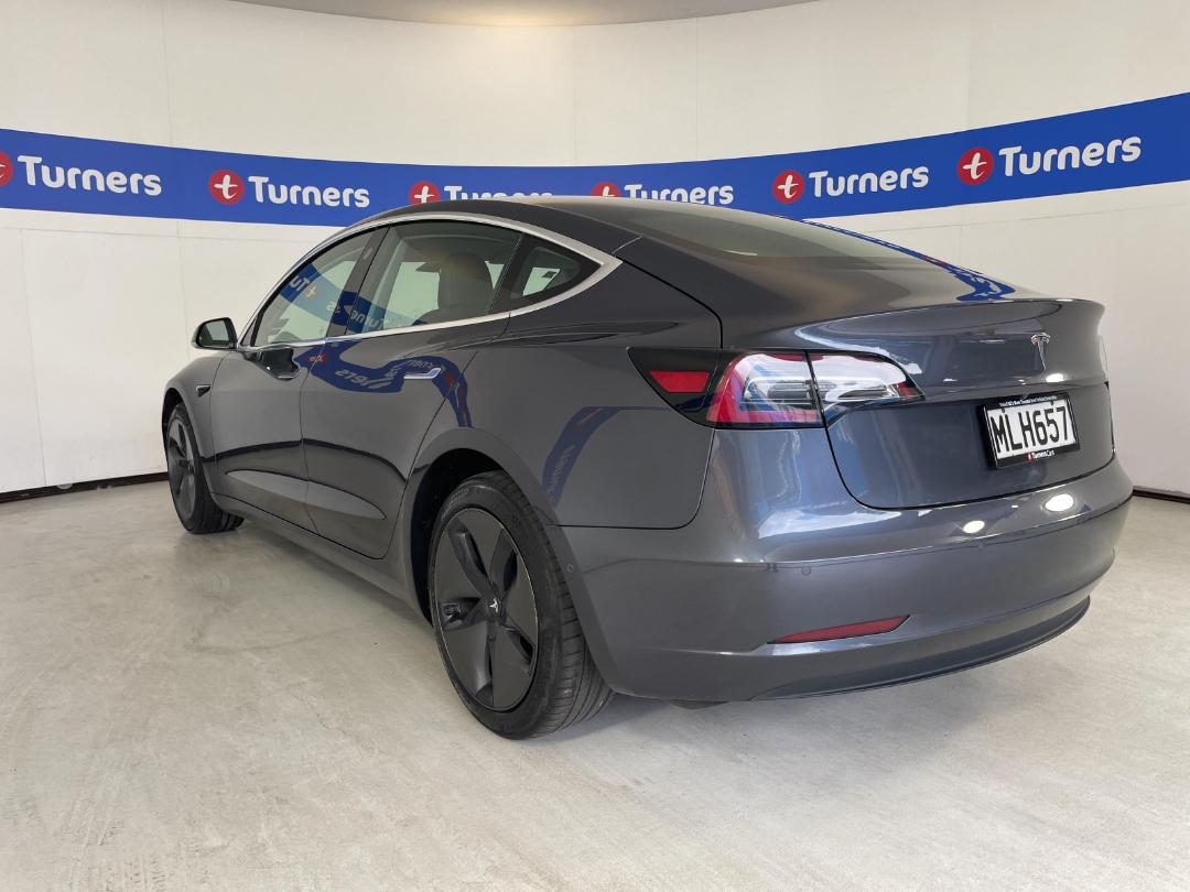 Photo '5' of Tesla Model 3 Photo '5' of Tesla Model 3