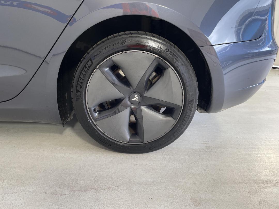 Photo '11' of Tesla Model 3 Photo '11' of Tesla Model 3