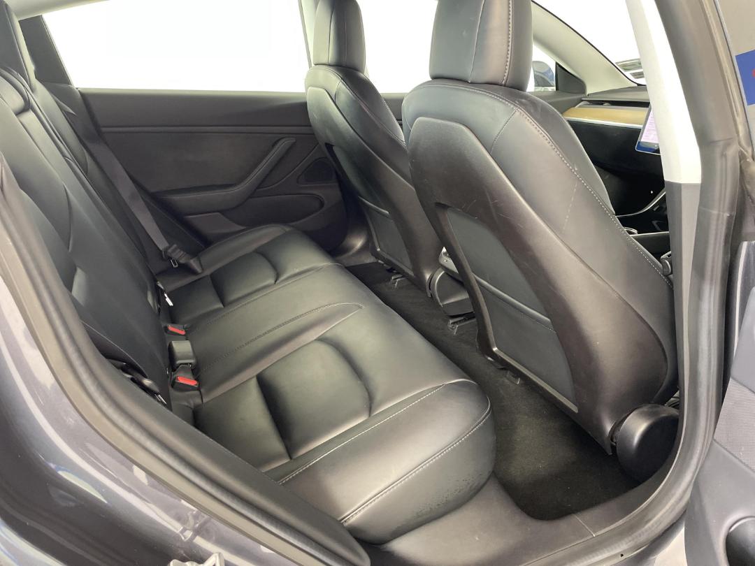 Photo '20' of Tesla Model 3 Photo '20' of Tesla Model 3