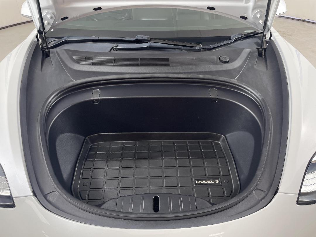 Photo '13' of Tesla Model 3 Photo '13' of Tesla Model 3