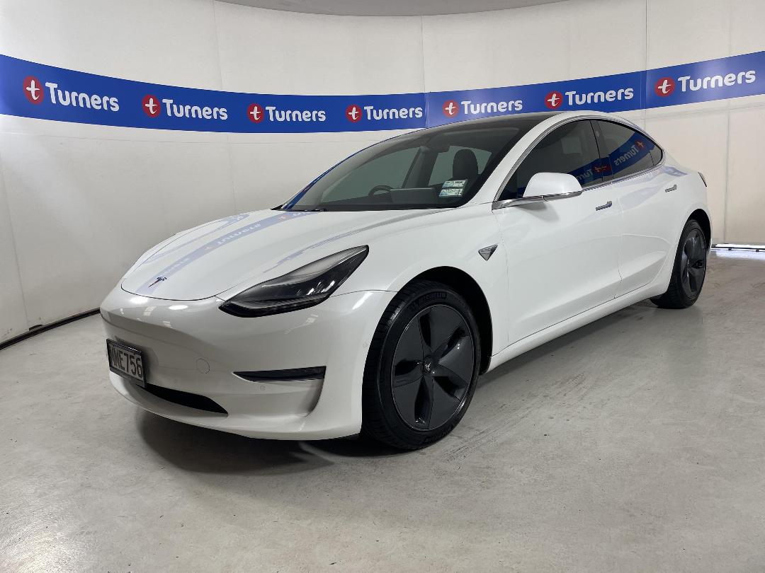 Photo '4' of Tesla Model 3 Photo '4' of Tesla Model 3