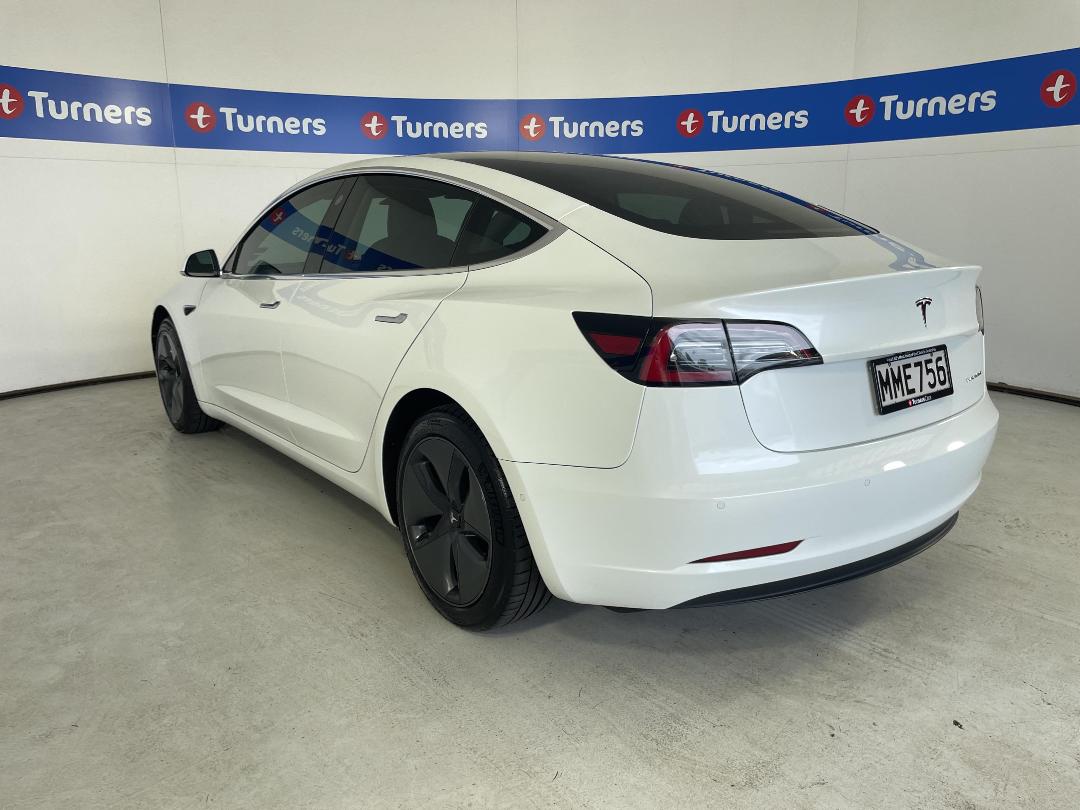 Photo '5' of Tesla Model 3 Photo '5' of Tesla Model 3