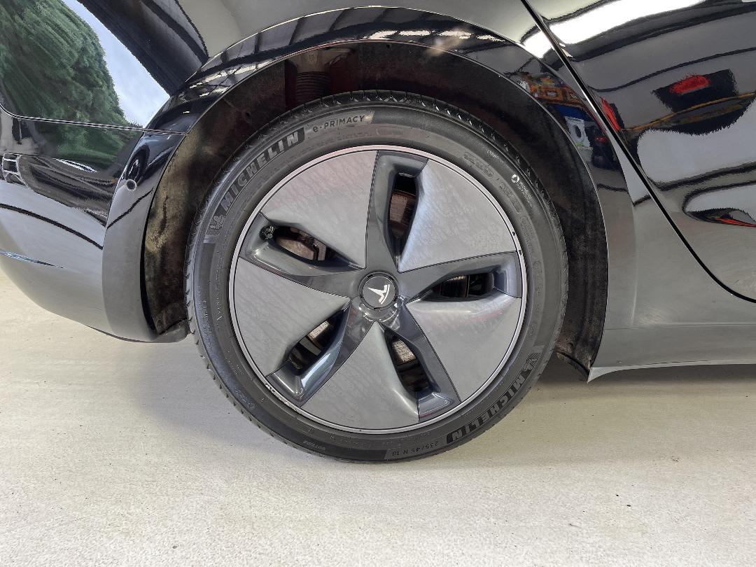 Photo '12' of Tesla Model 3 Photo '12' of Tesla Model 3