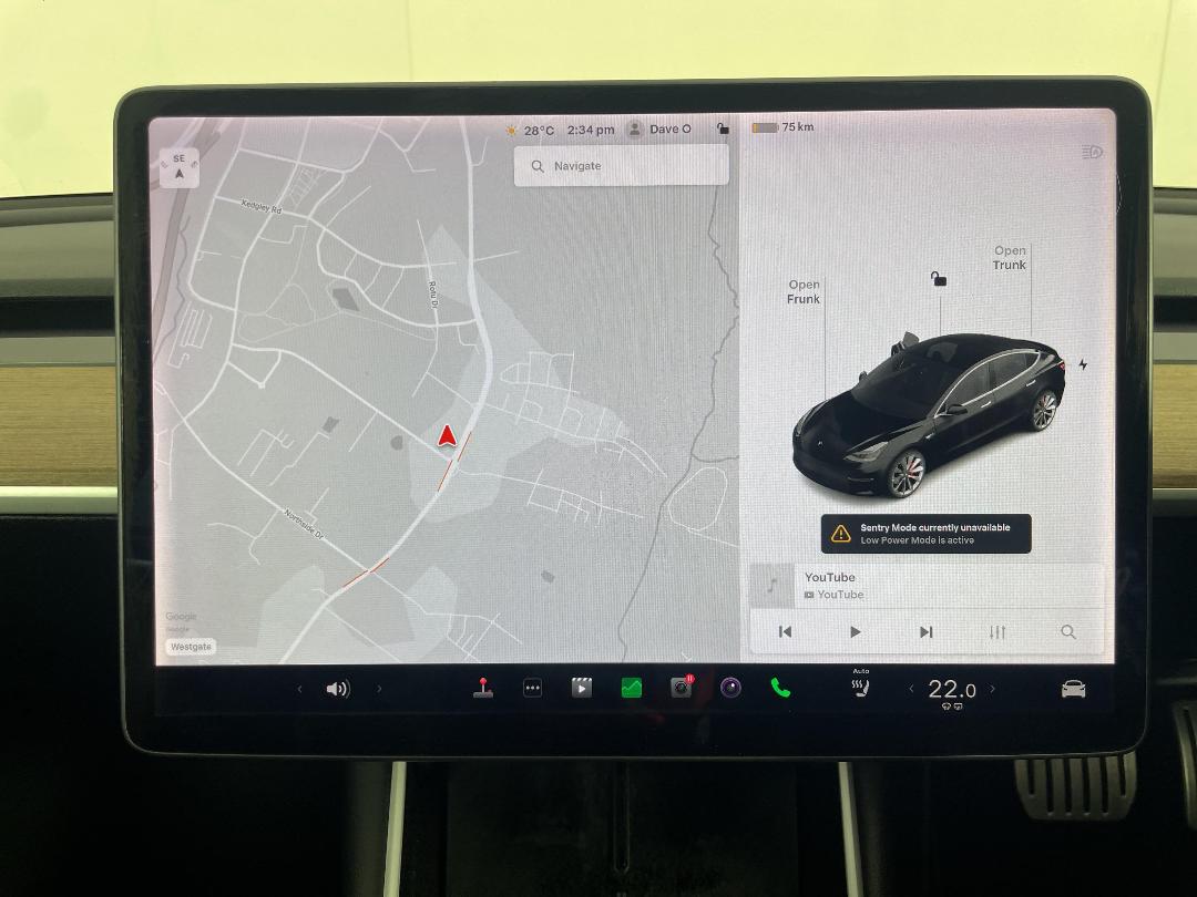 Photo '18' of Tesla Model 3