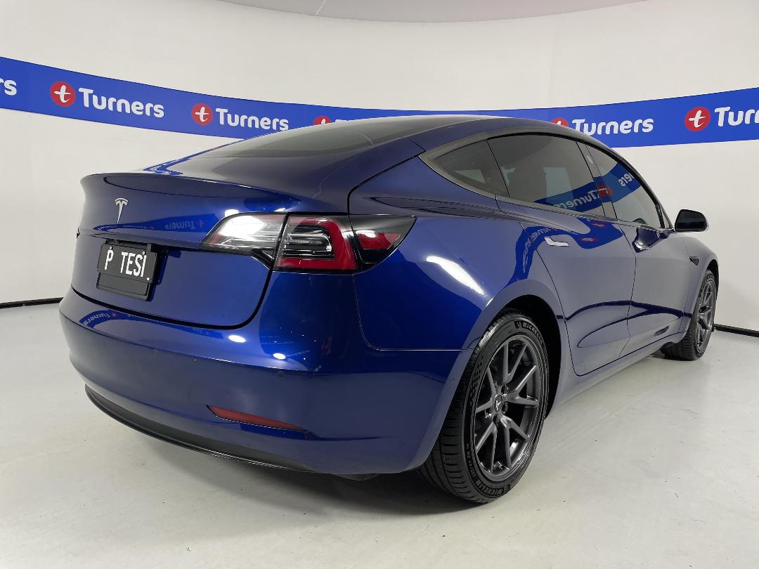 Photo '7' of Tesla Model 3 Photo '7' of Tesla Model 3