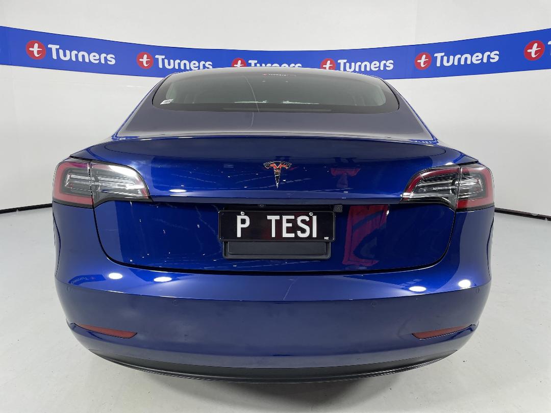 Photo '6' of Tesla Model 3 Photo '6' of Tesla Model 3