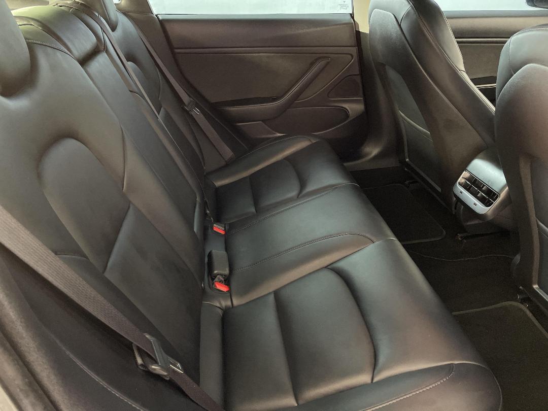 Photo '20' of Tesla Model 3 Photo '20' of Tesla Model 3