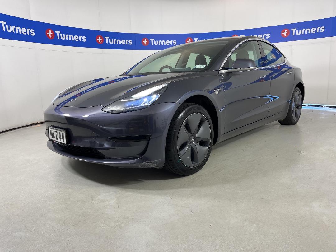 Photo '4' of Tesla Model 3