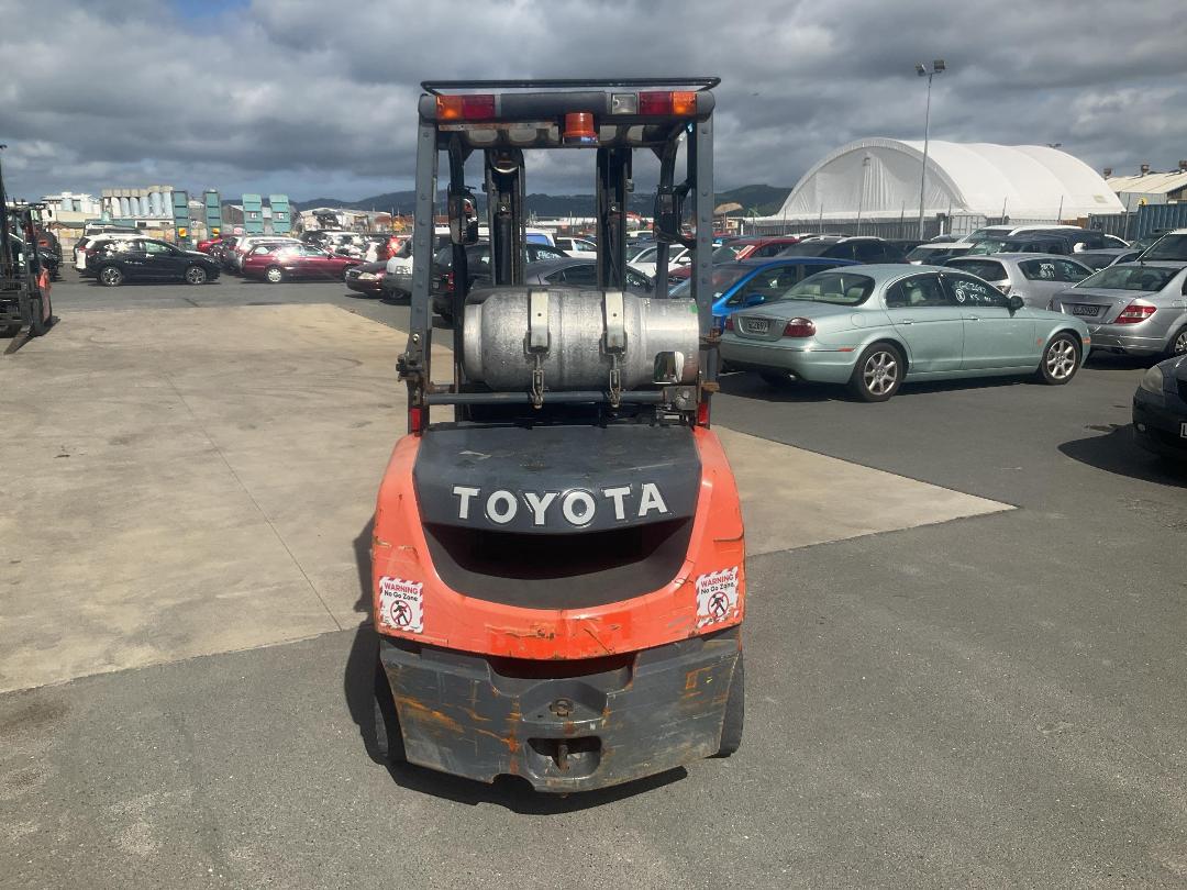 Photo '6' of Toyota 32-8FG30 Forklift