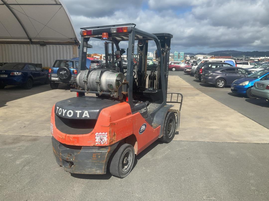 Photo '5' of Toyota 32-8FG30 Forklift