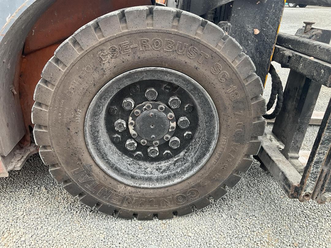 Photo '29' of Toyota 8FD25 Forklift Photo '29' of Toyota 8FD25 Forklift