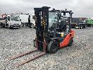 Thumbnail '9' of Toyota 8FD25 4x2 Forklift