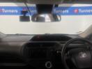 Thumbnail '16' of Toyota Aqua Thumbnail '16' of Toyota Aqua