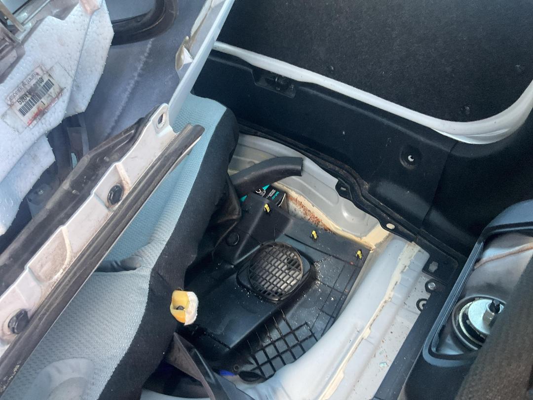 Photo '11' of Toyota Aqua Photo '11' of Toyota Aqua