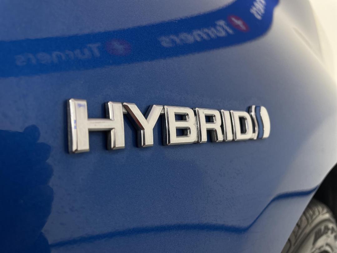 Photo '27' of Toyota Aqua Photo '27' of Toyota Aqua