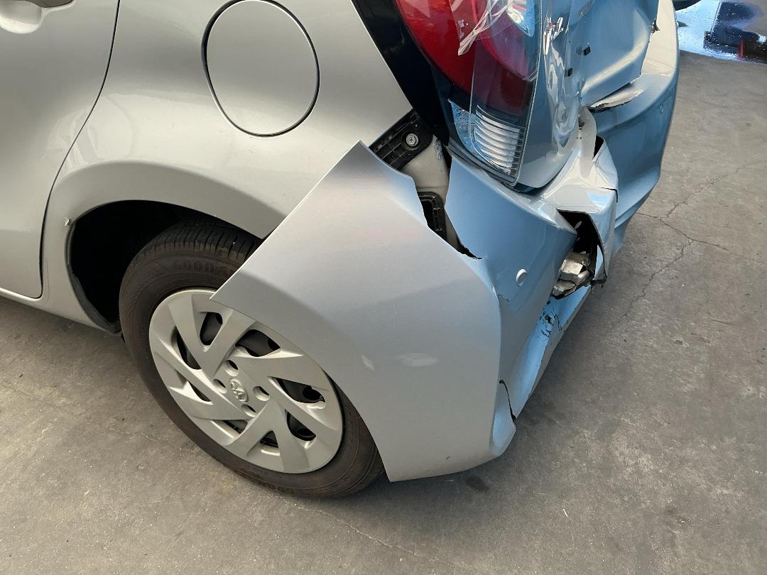 Photo '22' of Toyota Aqua Photo '22' of Toyota Aqua