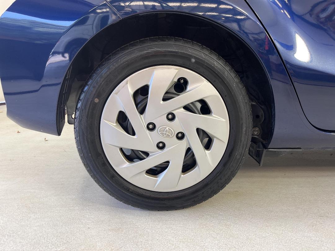 Photo '12' of Toyota Aqua Photo '12' of Toyota Aqua