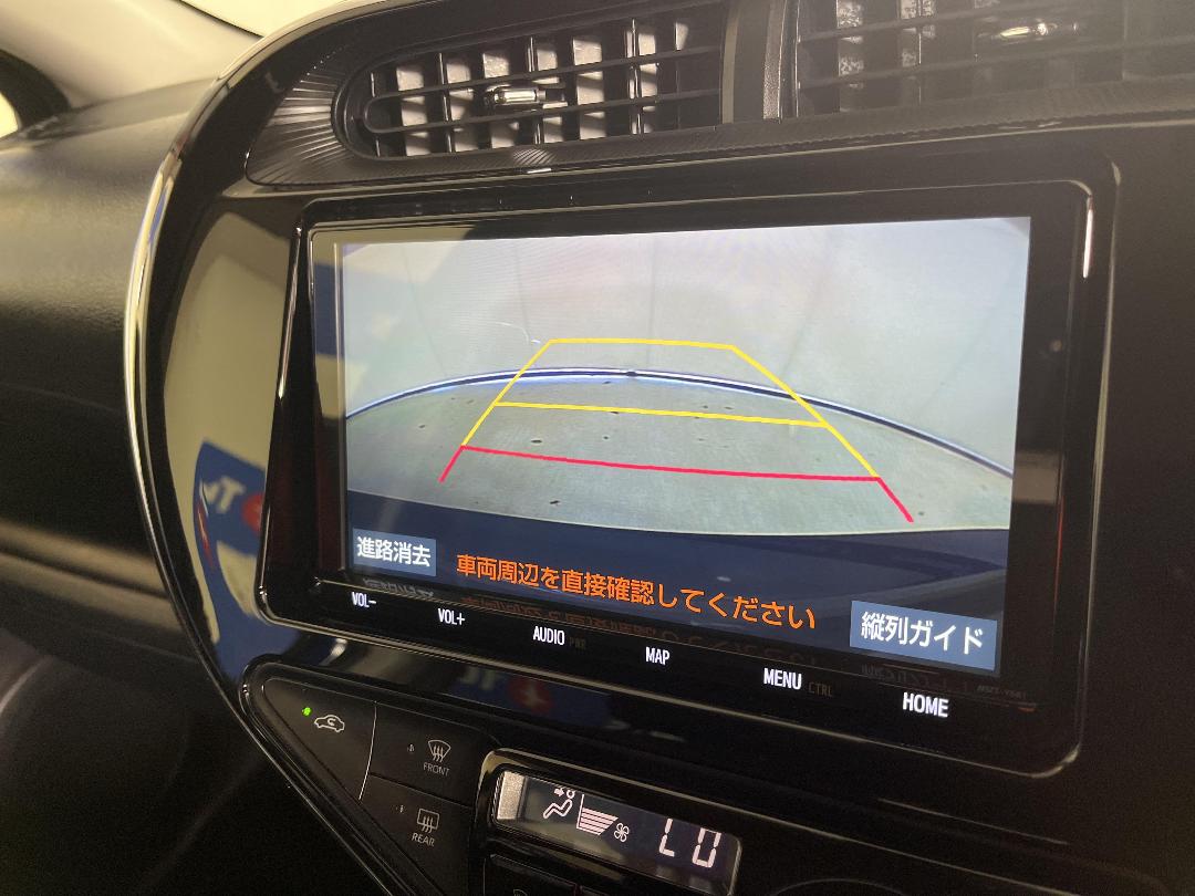 Photo '23' of Toyota Aqua Photo '23' of Toyota Aqua