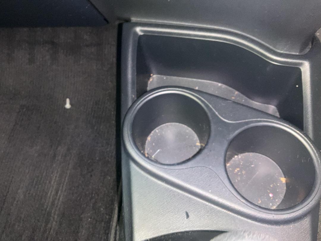 Photo '19' of Toyota Aqua Hybrid